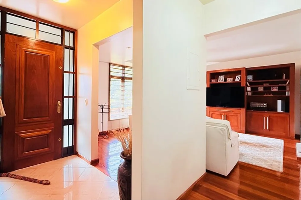 Casa para venda no bairro Teresópolis em Porto Alegre