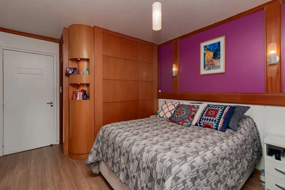 Apartamento para venda no bairro Menino Deus em Porto Alegre