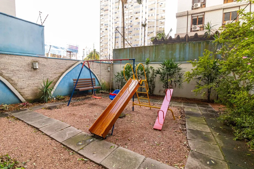 Apartamento para venda no bairro Moinhos de Vento em Porto Alegre