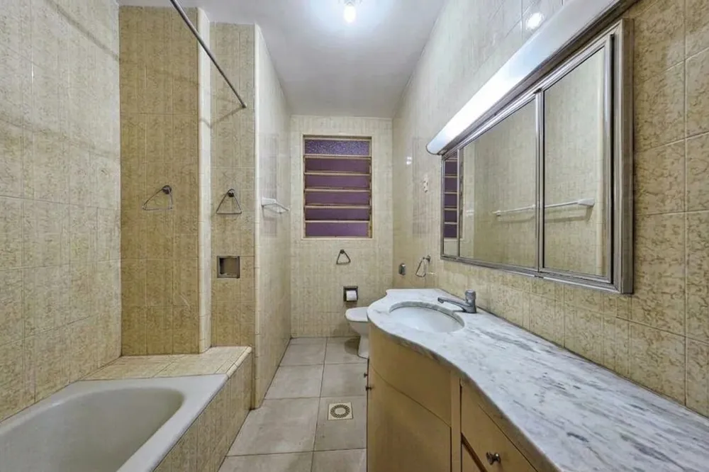 Apartamento para venda no bairro Centro Histórico em Porto Alegre