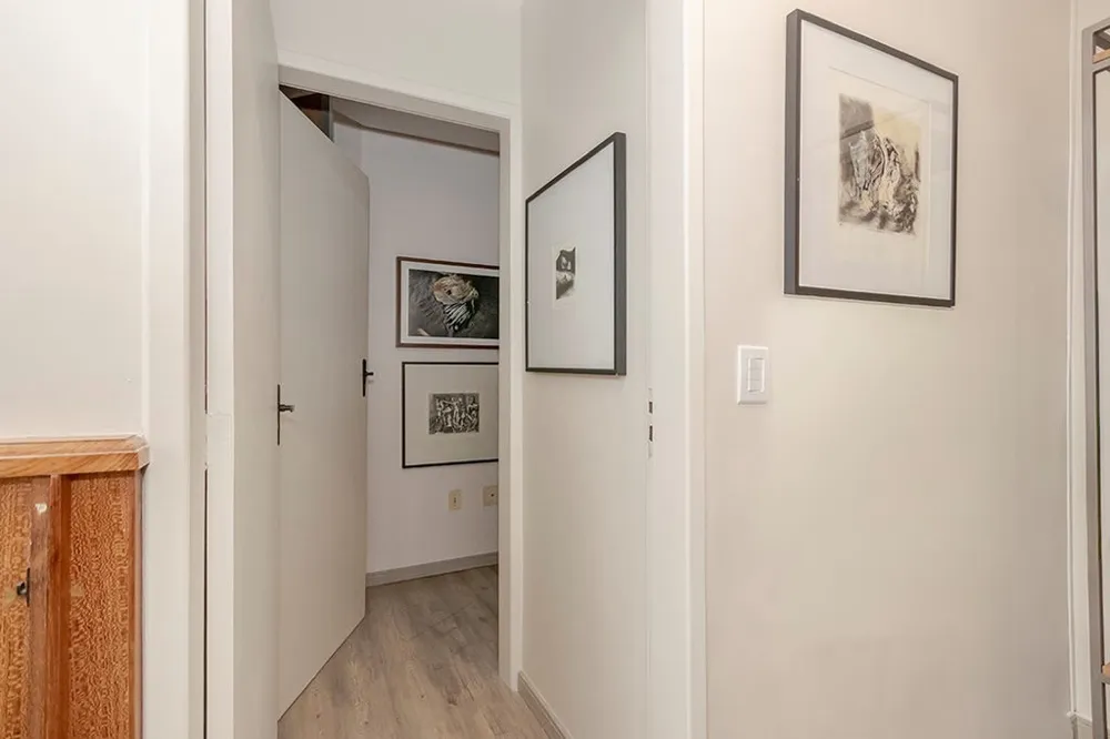 Sala para venda no bairro Moinhos de Vento em Porto Alegre