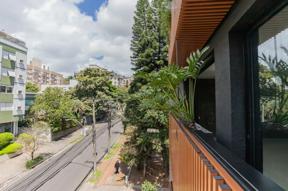 Apartamento para venda no bairro Moinhos de Vento em Porto Alegre
