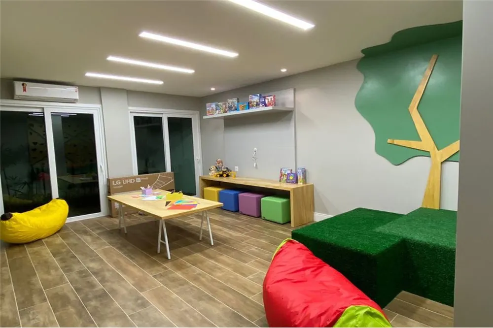 Apartamento para venda no bairro Menino Deus em Porto Alegre