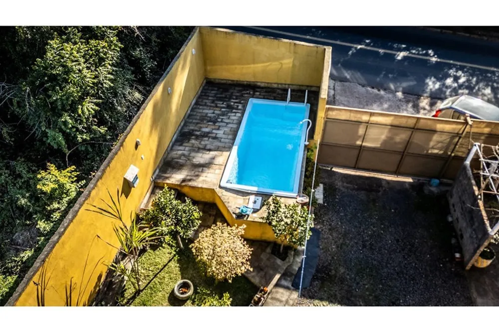 Casa para venda no bairro Agronomia em Porto Alegre