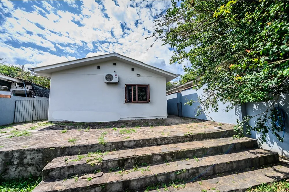 Casa para venda no bairro Santa Tereza em Porto Alegre