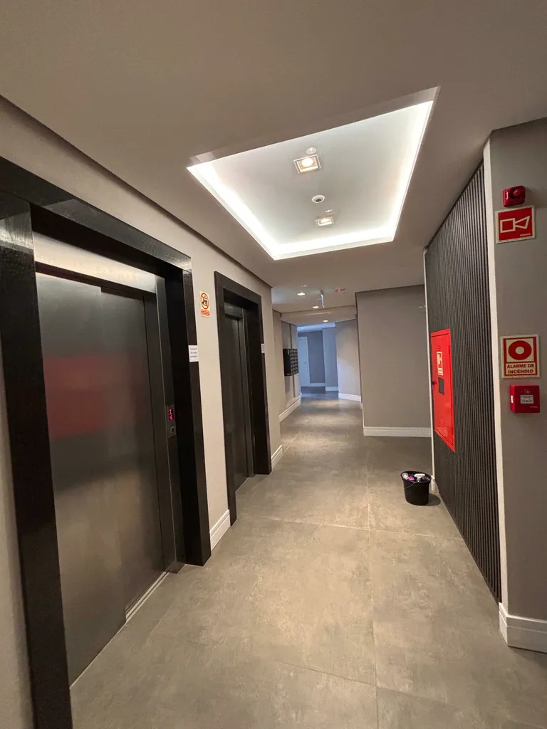 Apartamento para venda no bairro Petrópolis em Porto Alegre
