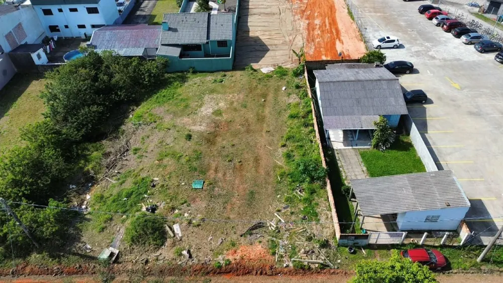 Terreno para venda no bairro Igra Sul em Torres
