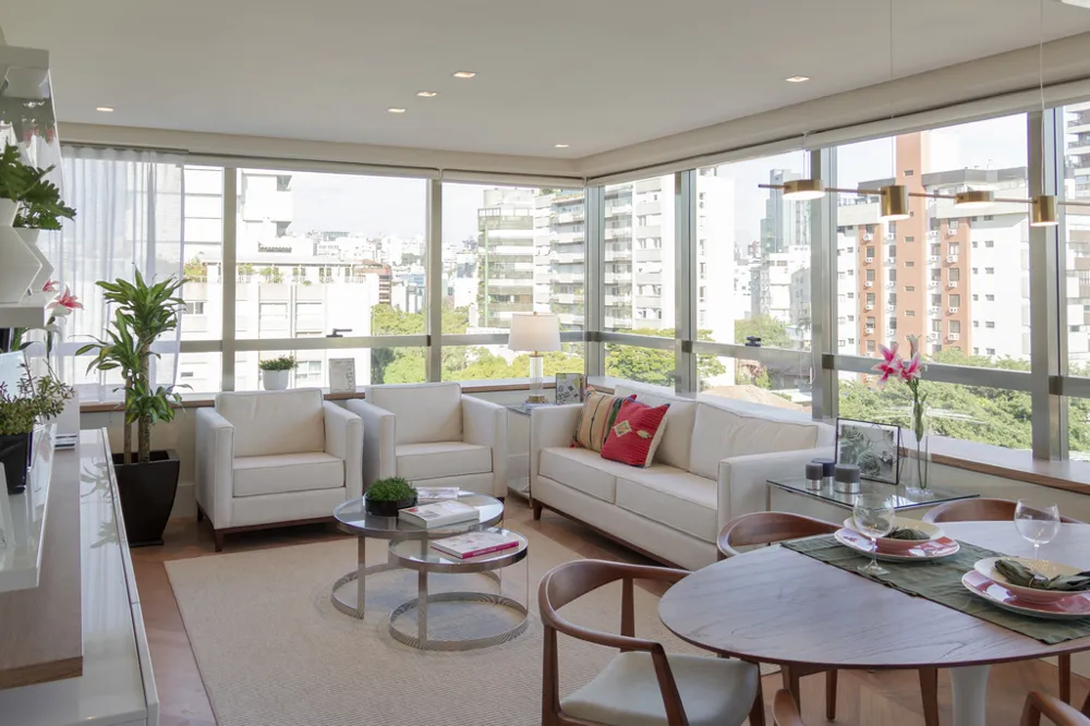 Apartamento para venda no bairro Moinhos de Vento em Porto Alegre