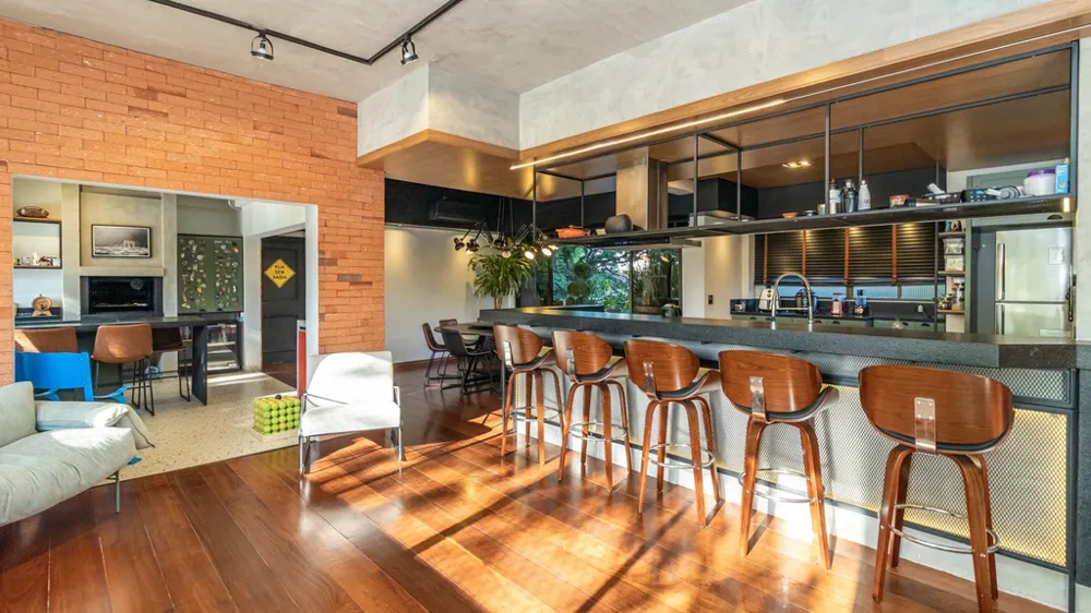 Apartamento para venda no bairro Moinhos de Vento em Porto Alegre