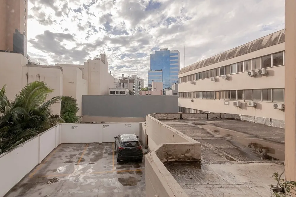 Sala para venda no bairro Moinhos de Vento em Porto Alegre