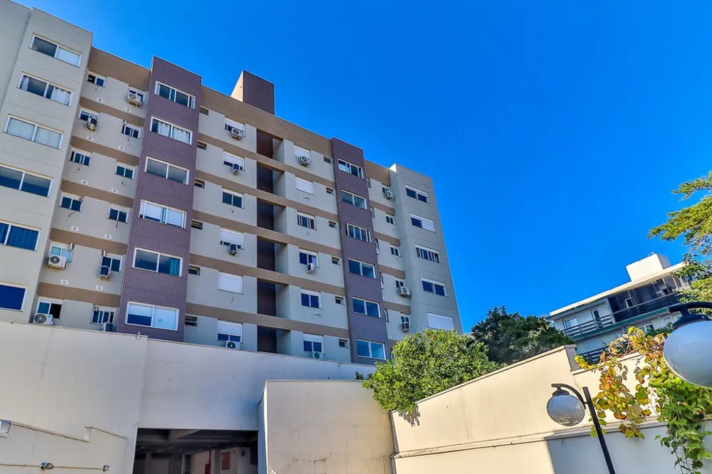 Apartamento para venda no bairro Santo Antônio em Porto Alegre