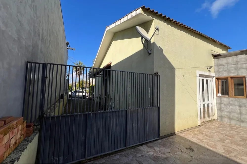 Casa em Condomínio para venda no bairro Lomba do Pinheiro em Porto Alegre
