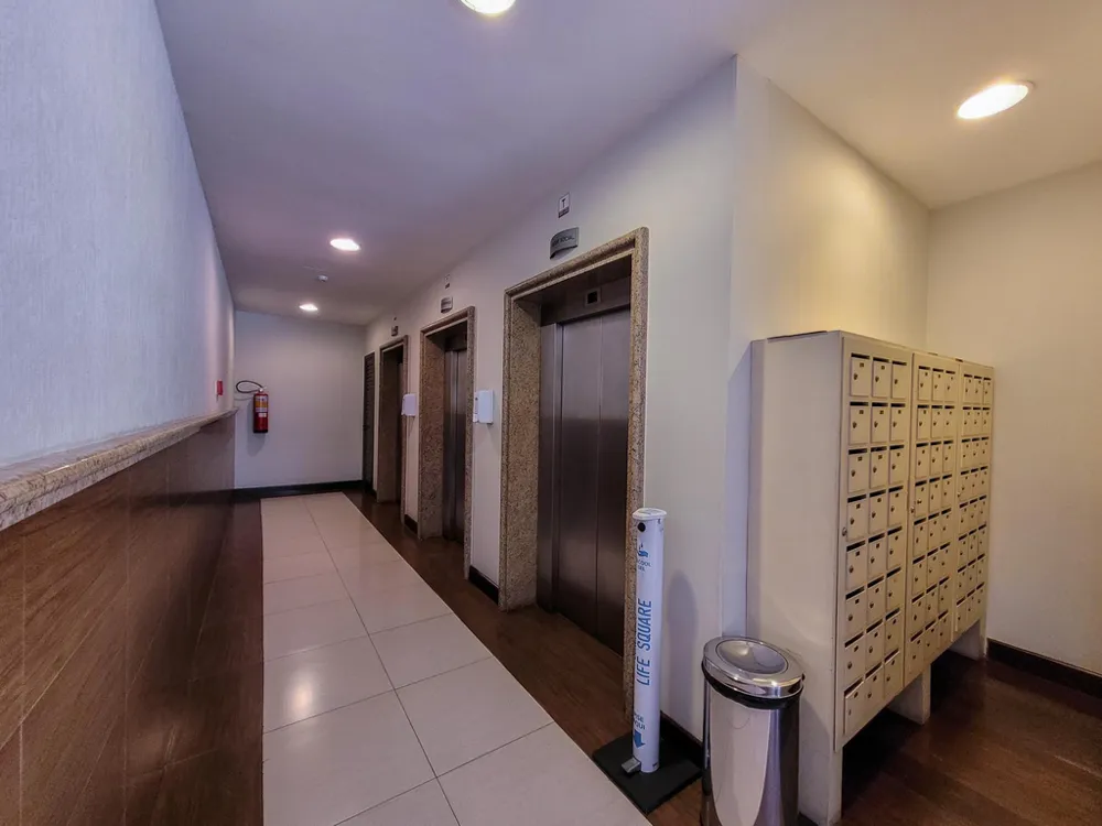 Apartamento para venda no bairro Menino Deus em Porto Alegre