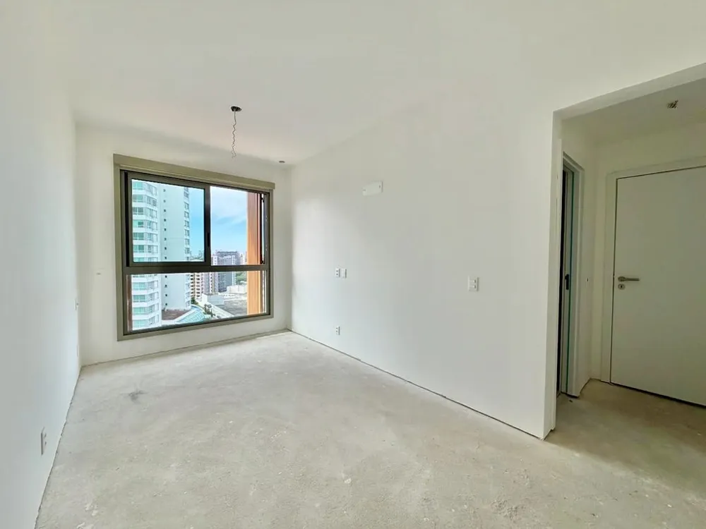Apartamento para venda no bairro Três Figueiras em Porto Alegre
