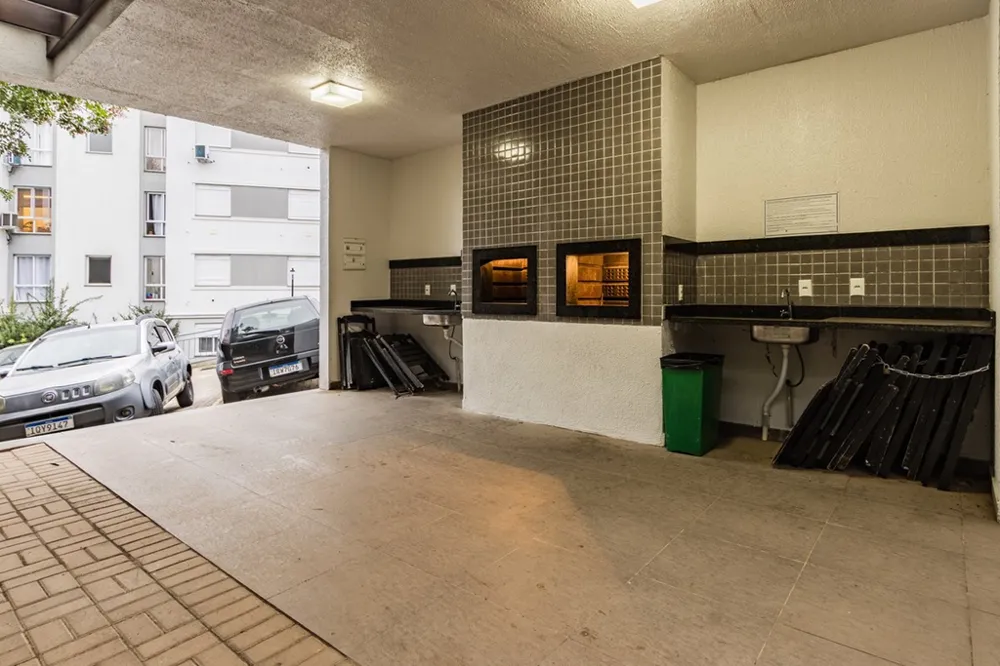 Apartamento para venda no bairro Lomba do Pinheiro em Porto Alegre