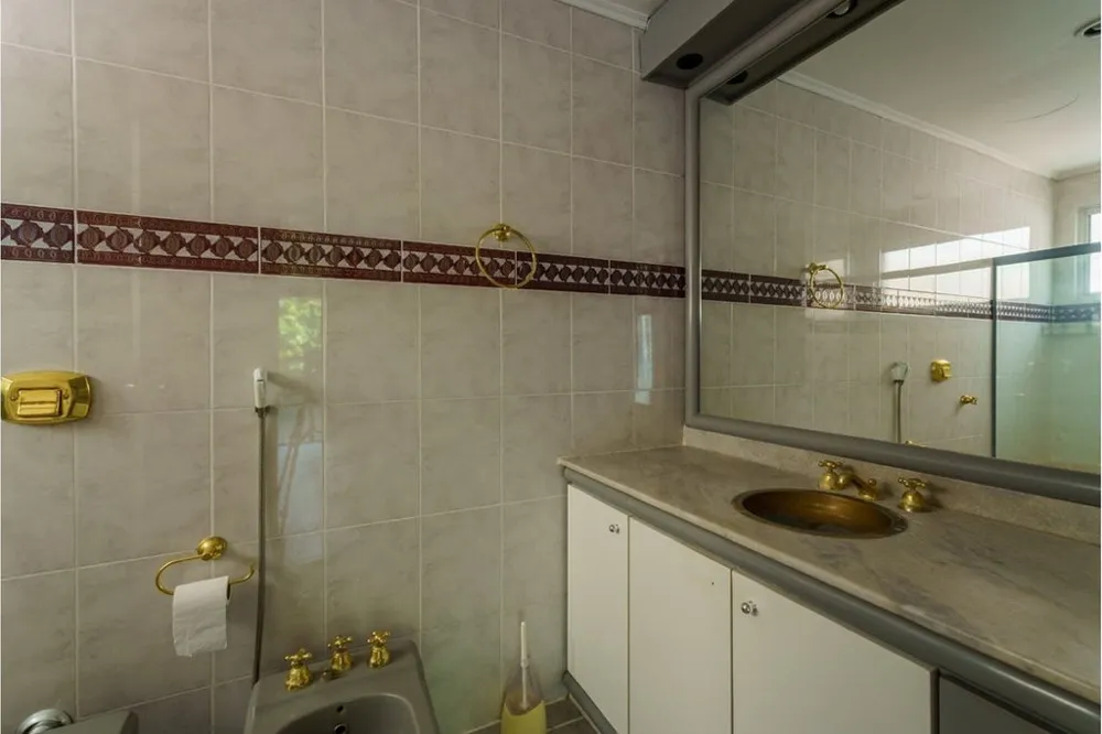 Apartamento para venda no bairro Petrópolis em Porto Alegre