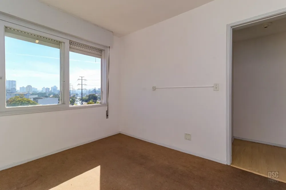 Apartamento para venda no bairro Partenon em Porto Alegre