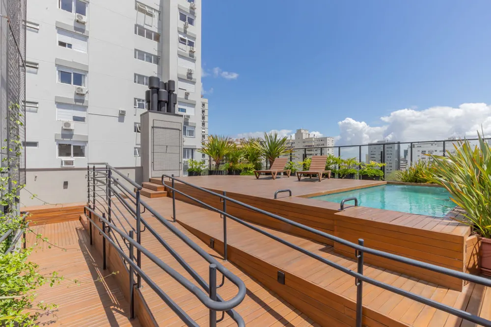 Apartamento para venda no bairro Moinhos de Vento em Porto Alegre