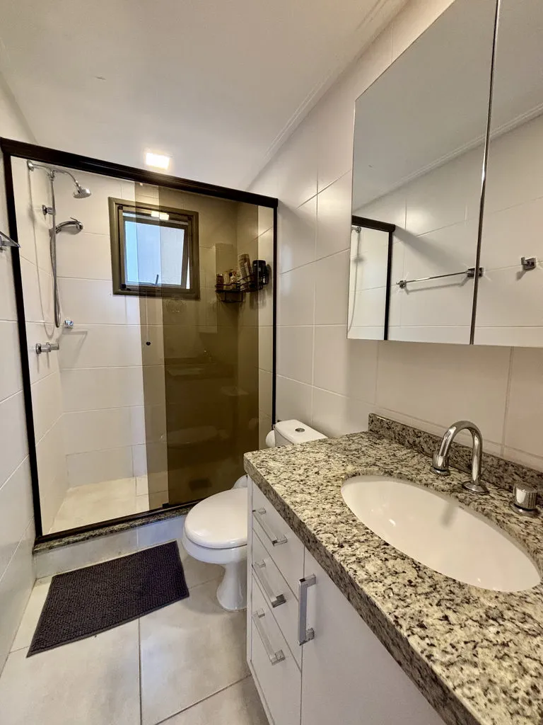 Apartamento para venda no bairro Cavalhada em Porto Alegre