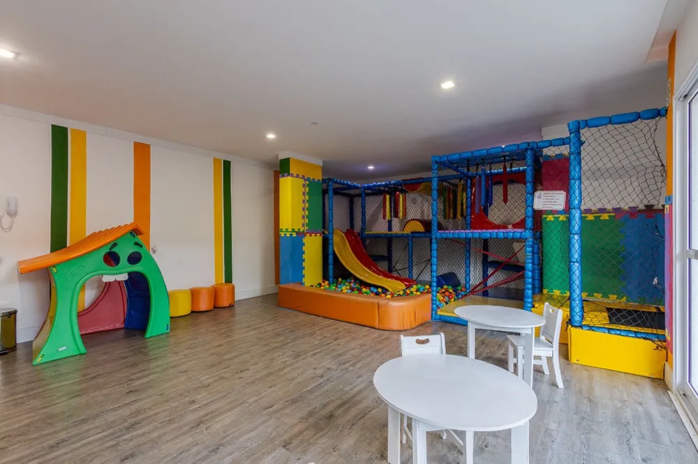 Apartamento para venda no bairro Passo da Areia em Porto Alegre