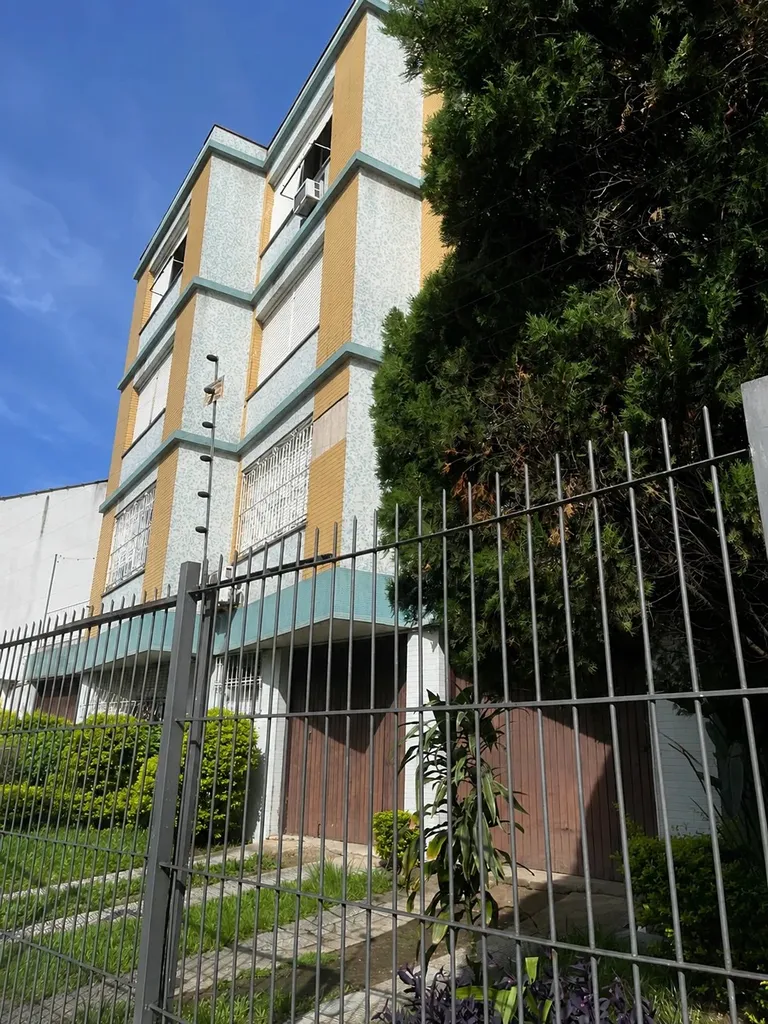 Apartamento para venda no bairro Rio Branco em Porto Alegre