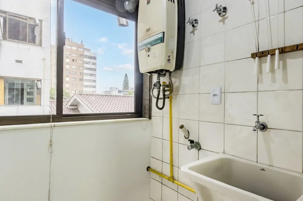 Apartamento para venda no bairro Petrópolis em Porto Alegre