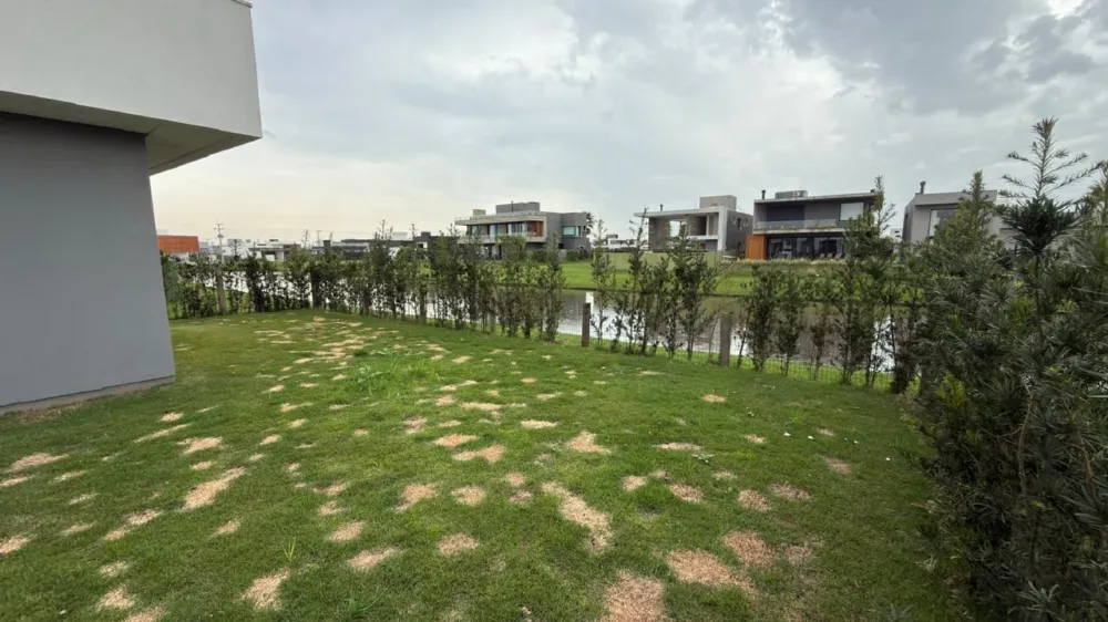 Casa de Condomínio para venda no bairro Centenário em Torres