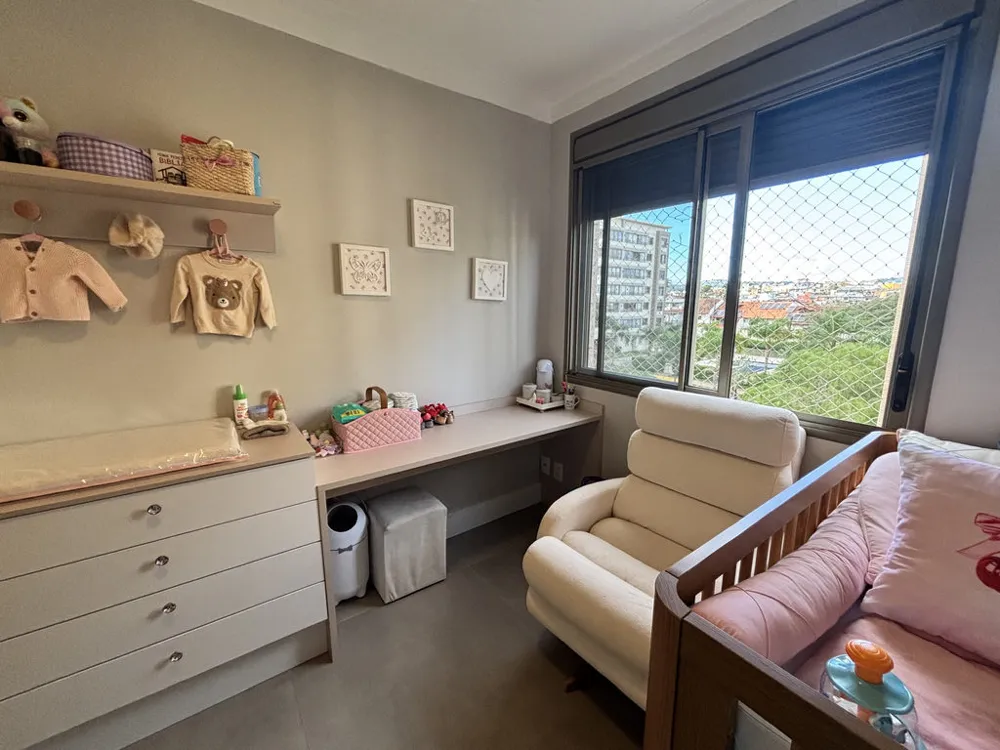 Apartamento para venda no bairro Cavalhada em Porto Alegre