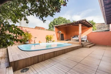 Casa para venda no bairro Rubem Berta em Porto Alegre