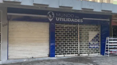 Loja comercial para venda no bairro Centro em Canoas