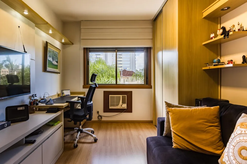 Apartamento para venda no bairro Menino Deus em Porto Alegre
