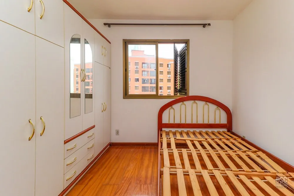 Apartamento para venda no bairro Jardim Carvalho em Porto Alegre