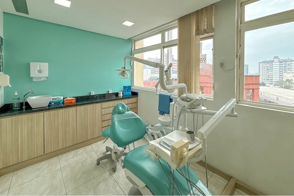 Sala para venda no bairro Centro em Canoas