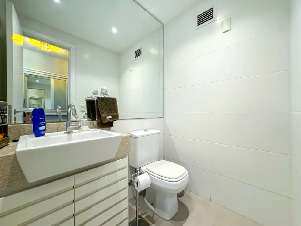 Apartamento para venda no bairro Chácara das Pedras em Porto Alegre