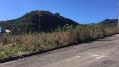Imóvel em Vila Cristina 