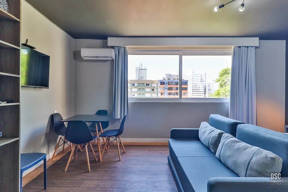Apartamento para venda no bairro Centro Histórico em Porto Alegre