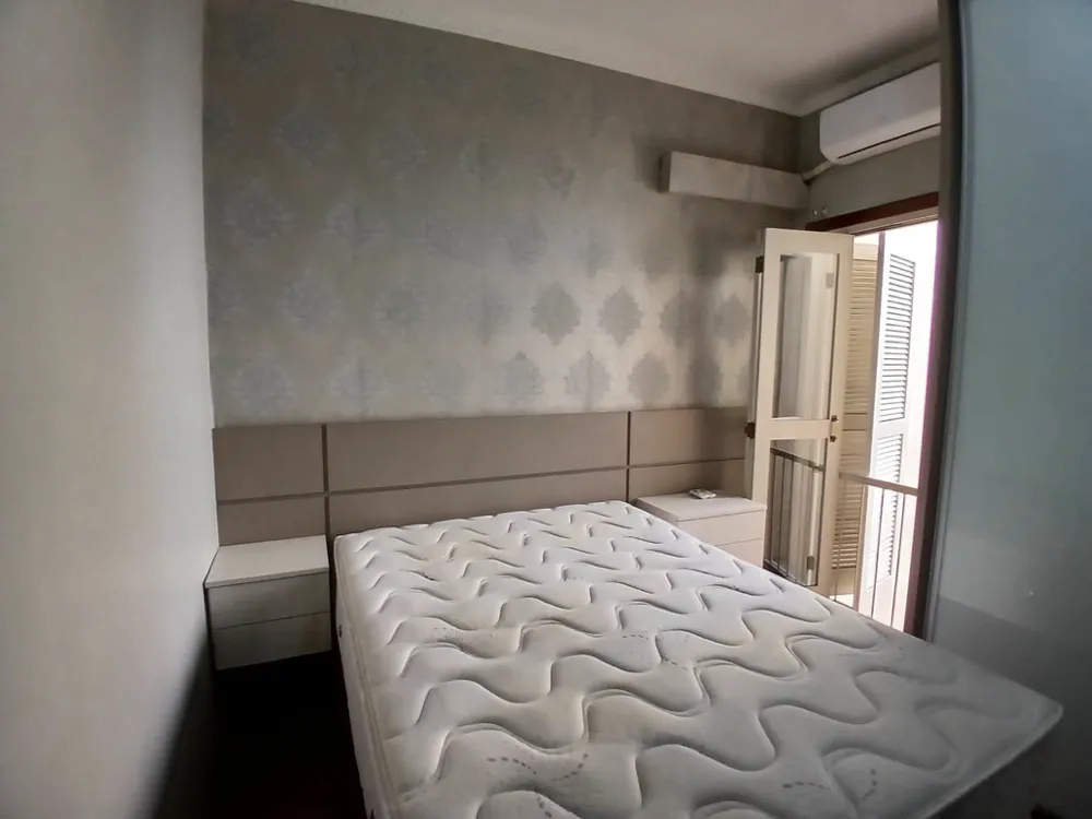 Apartamento para venda no bairro Independência em Porto Alegre