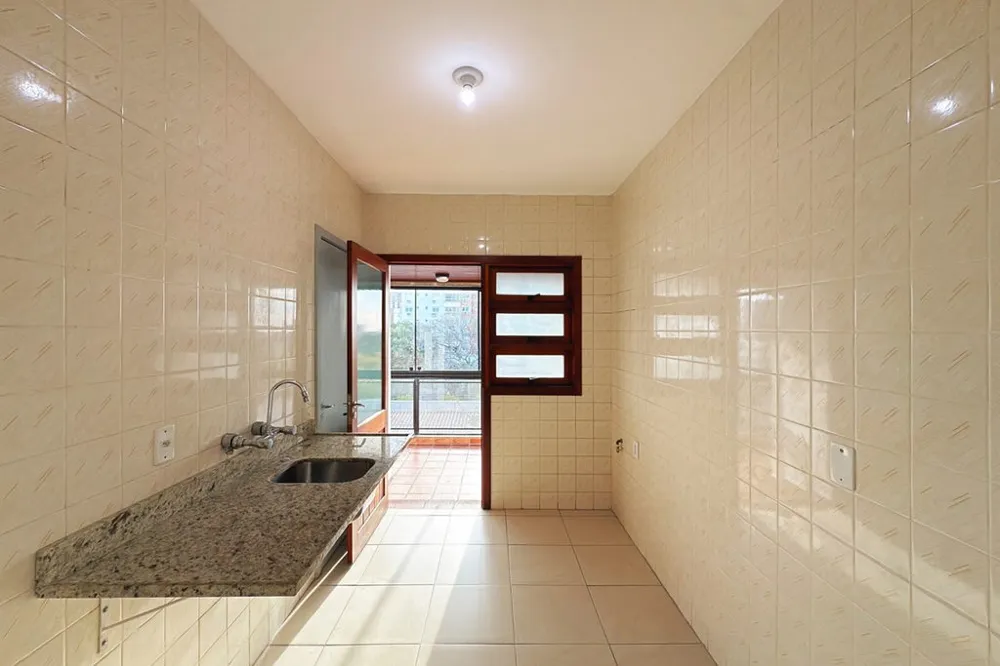 Apartamento para venda no bairro Menino Deus em Porto Alegre