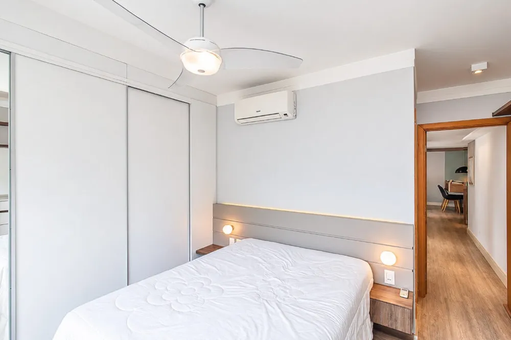 Apartamento para venda no bairro Passo da Areia em Porto Alegre