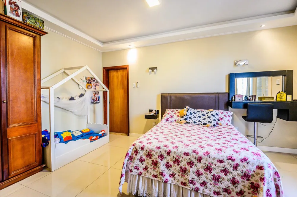 Apartamento para venda no bairro Teresópolis em Porto Alegre