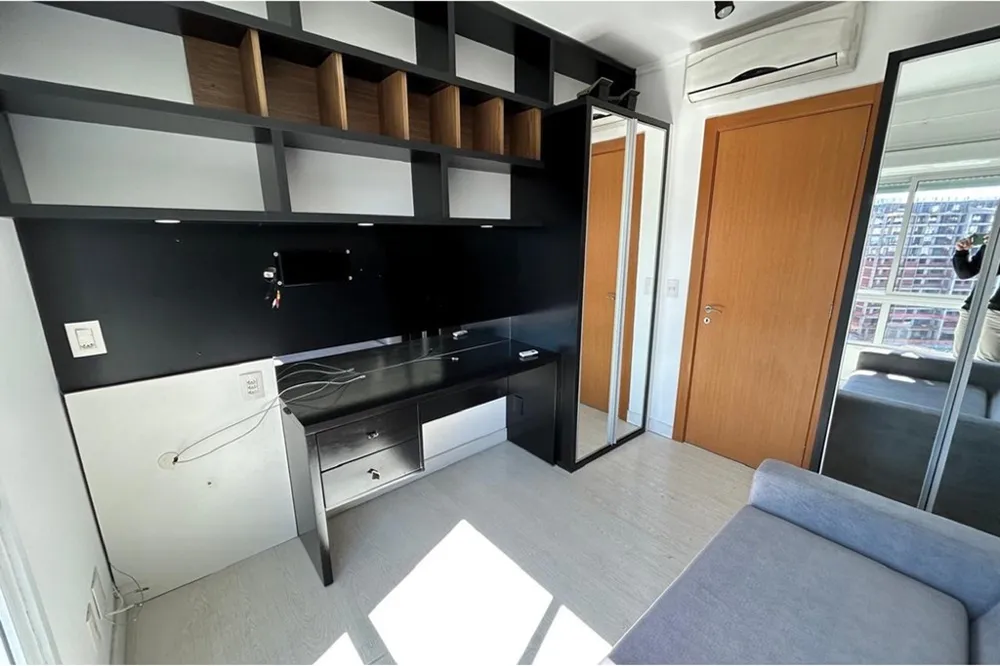Apartamento para venda no bairro Três Figueiras em Porto Alegre