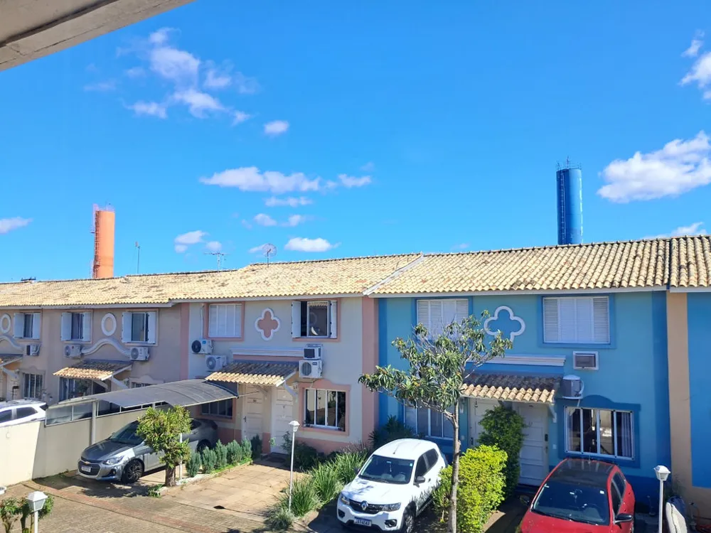 Casa em Condomínio para venda no bairro Humaitá em Porto Alegre