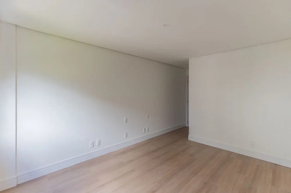 Apartamento para venda no bairro Moinhos de Vento em Porto Alegre