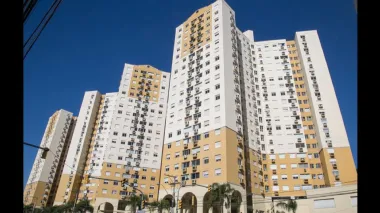 Apartamento para venda no bairro Santo Antônio em Porto Alegre