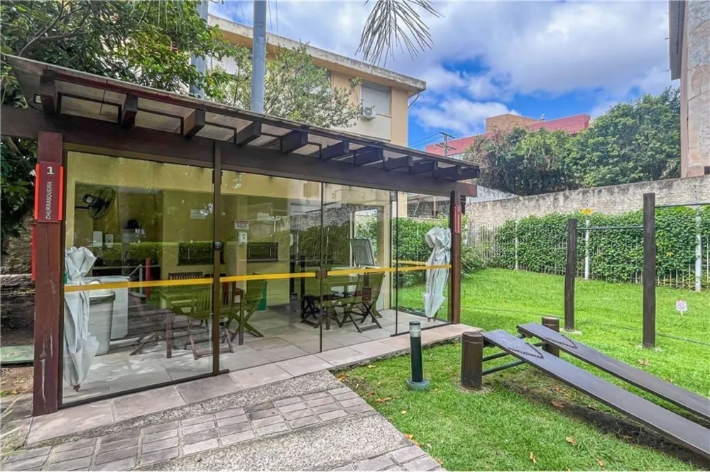 Cobertura Horizontal para venda no bairro Jardim Lindóia em Porto Alegre