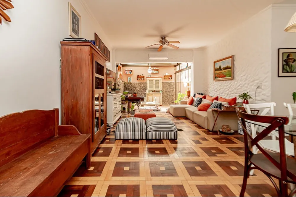 Apartamento para venda no bairro Centro Histórico em Porto Alegre