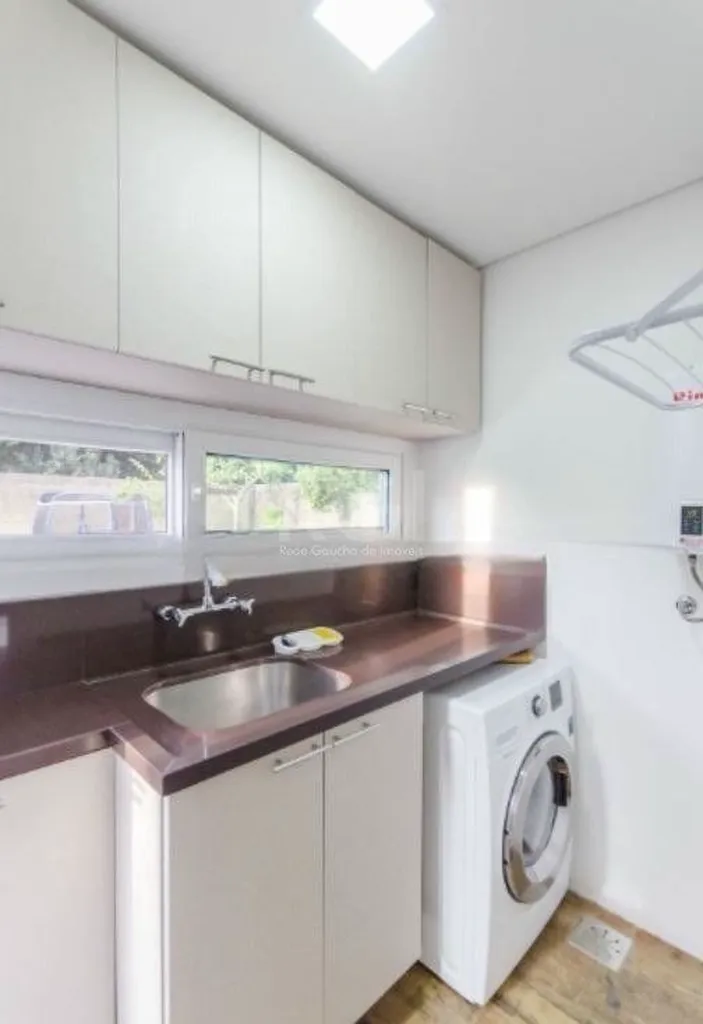 Casa para venda no bairro Teresópolis em Porto Alegre
