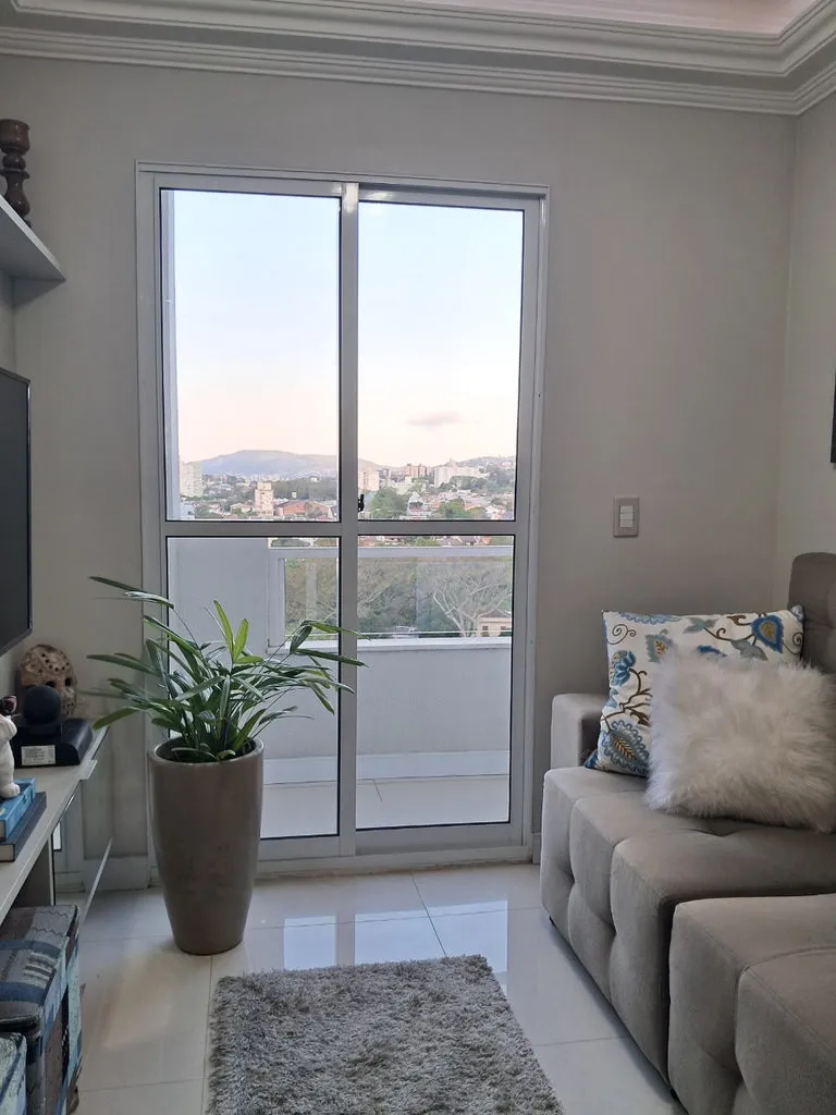 Apartamento para venda no bairro Teresópolis em Porto Alegre