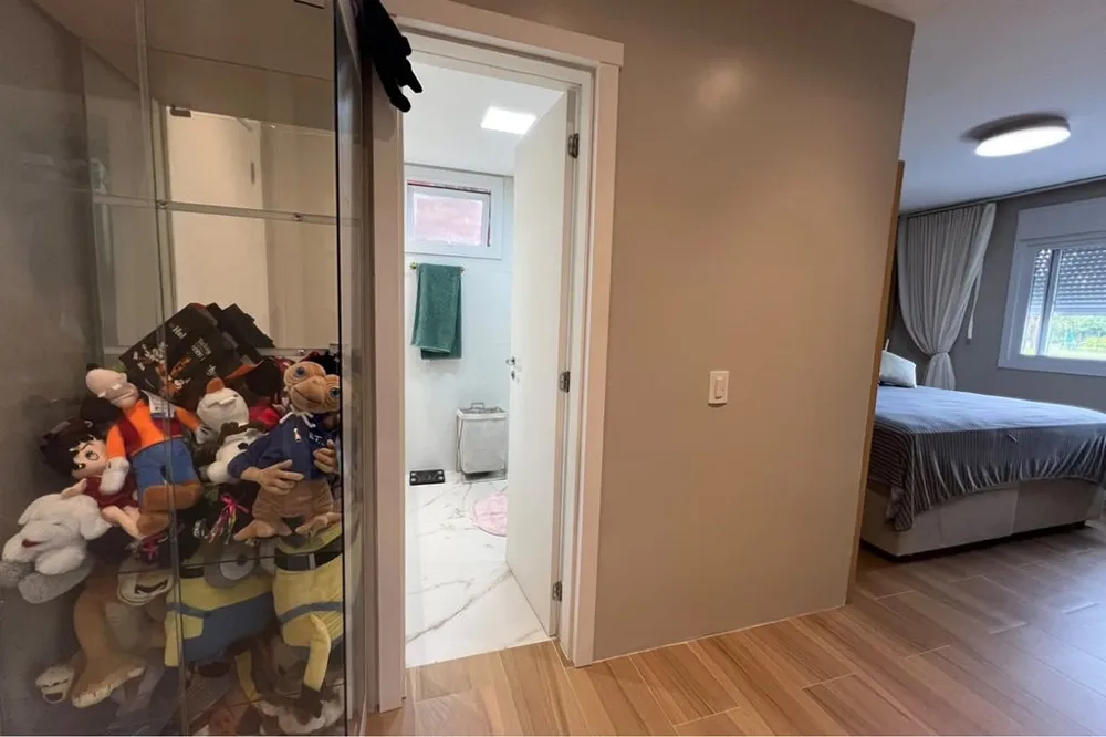 Casa em Condomínio para venda no bairro Lomba do Pinheiro em Porto Alegre