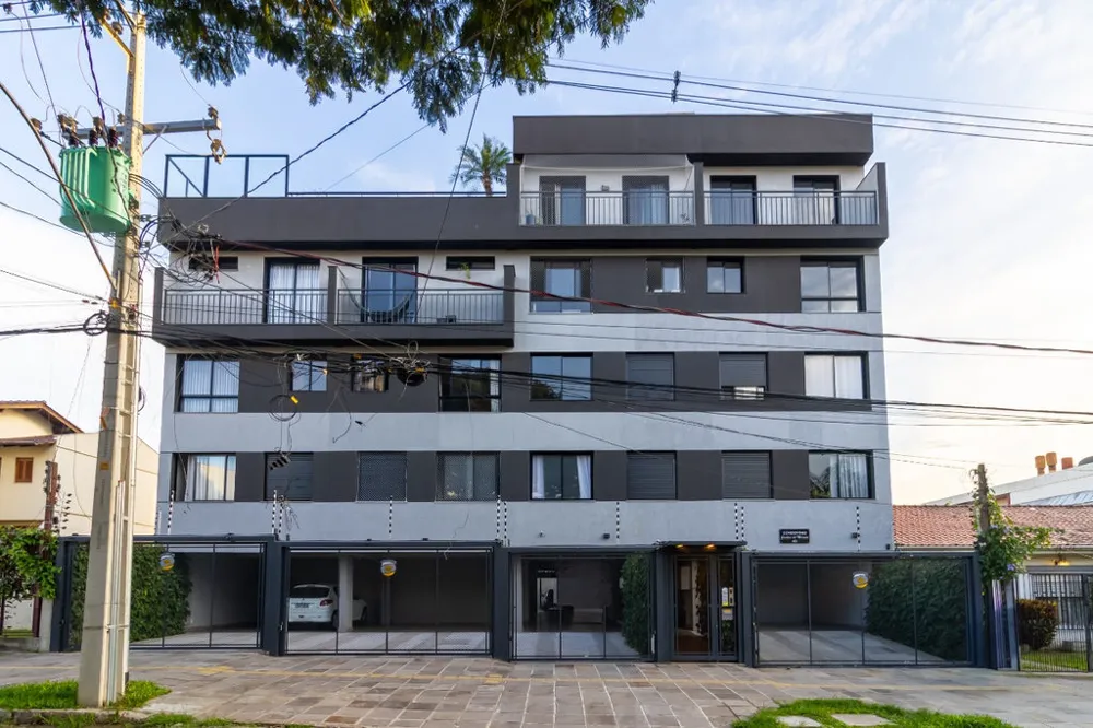 Cobertura Duplex para venda no bairro Jardim Botânico em Porto Alegre